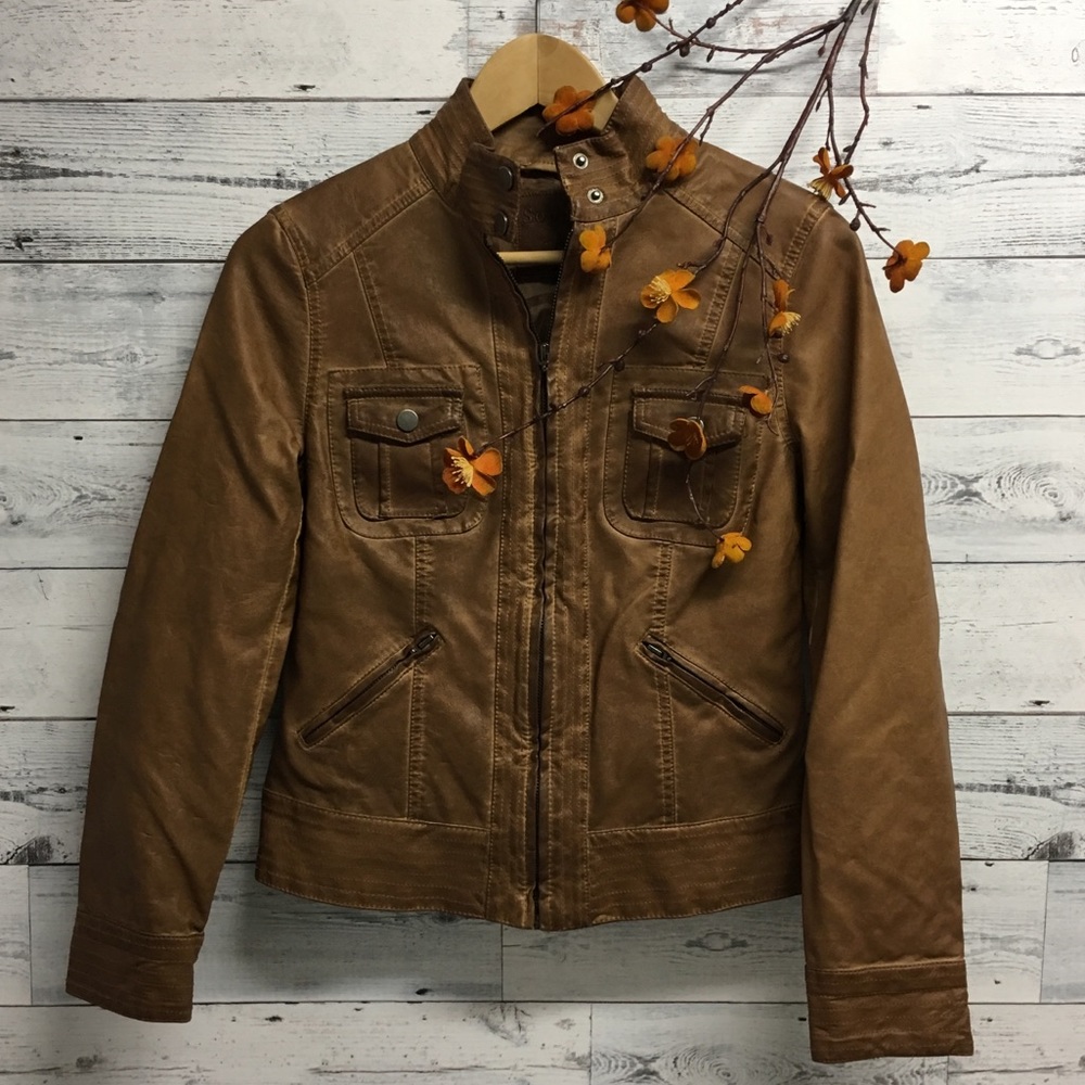 ✨ Sophie Max tan brown faux leather jacket